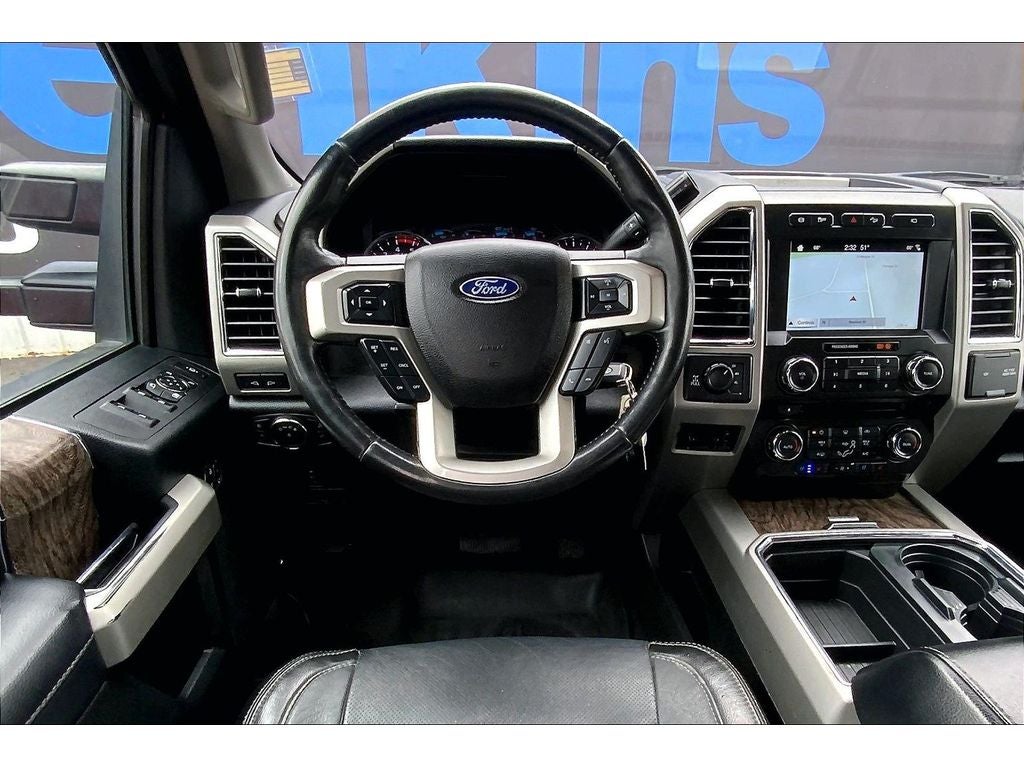 2018 Ford F-350 Super Duty — detail view