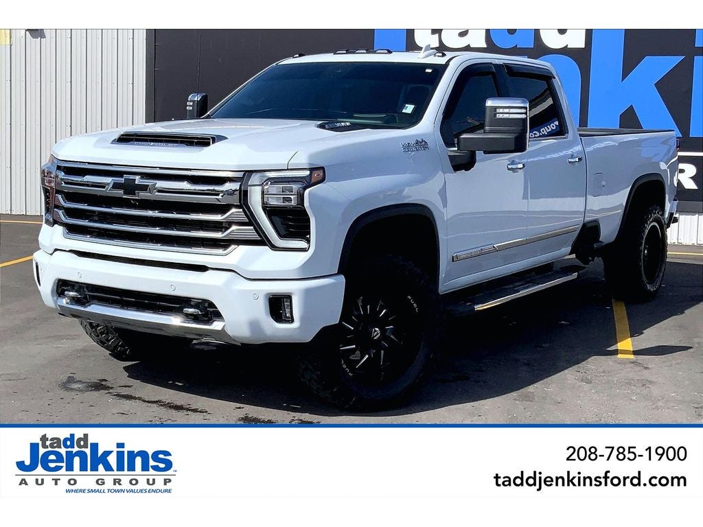 2026 Chevrolet Silverado 3500 High Country in Polar White Tricoat — front three-quarter view