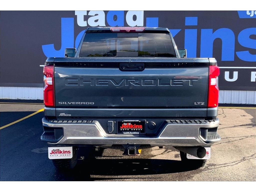 2020 Chevrolet Silverado 3500 — interior view