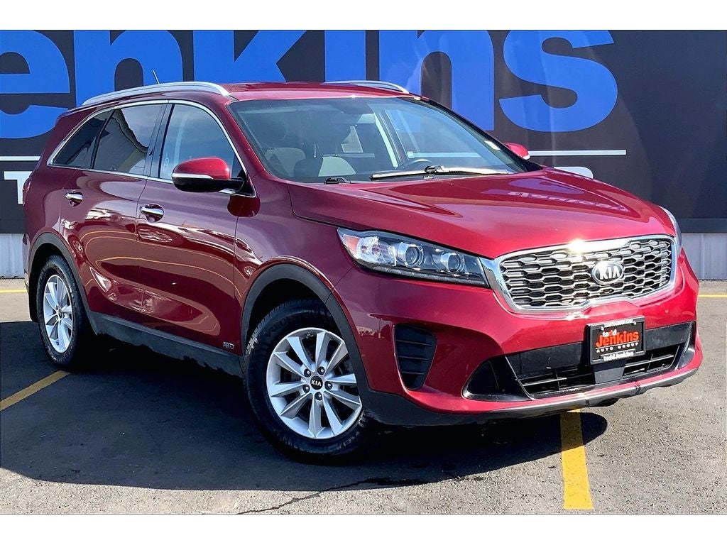 2020 Kia Sorento — side profile view