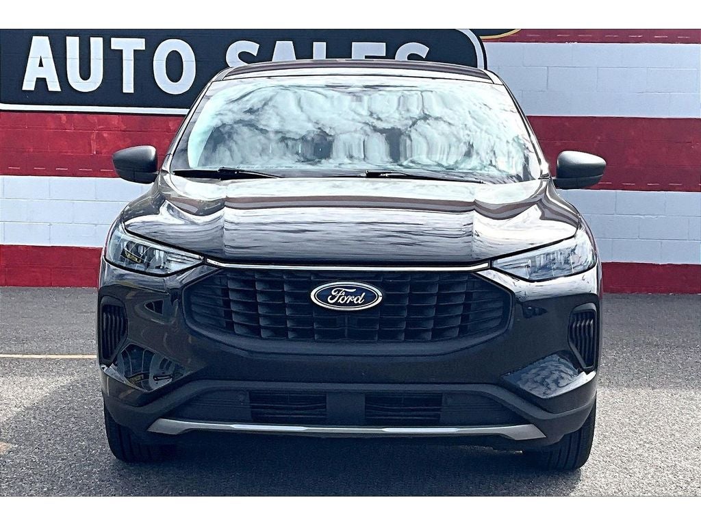 2023 Ford Escape — rear three-quarter view
